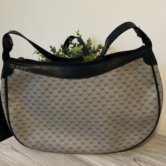 GUCCI Vintage Hobo monogram canvas bag EUC - Picture 3 of 16